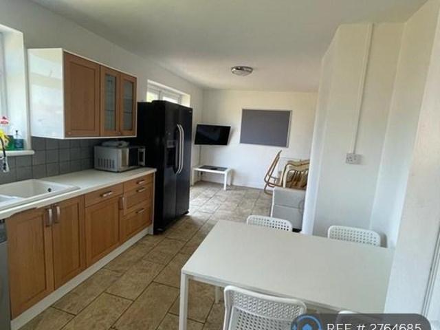 Station Road, Bristol, BS34 1 bed in a house share to rent £550 pcm £127 pw