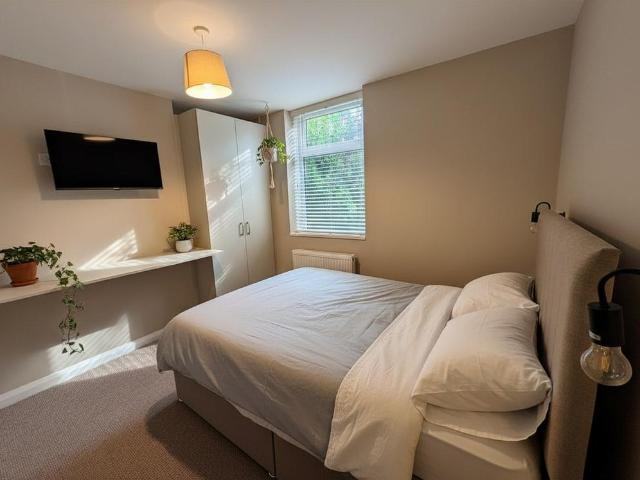 Station Road, Darlington DL3 1 bed house of multiple occupation to rent £550 pcm £127 pw