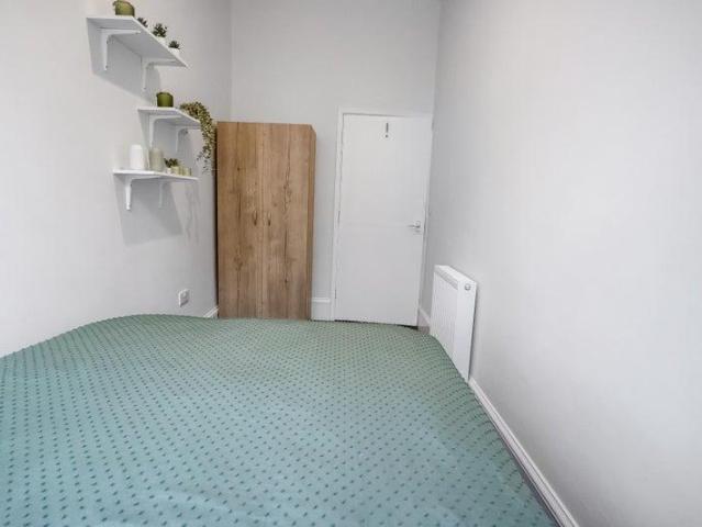 Station Road, Darlington DL3 1 bed house of multiple occupation to rent £750 pcm £173 pw
