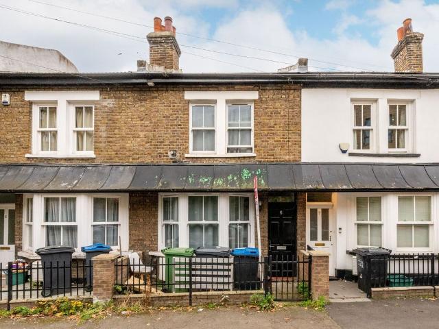 Station Road, Kingston, Kingston Upon Thames KT2, Studio to rent, £1,450 pcm | PrimeLocation