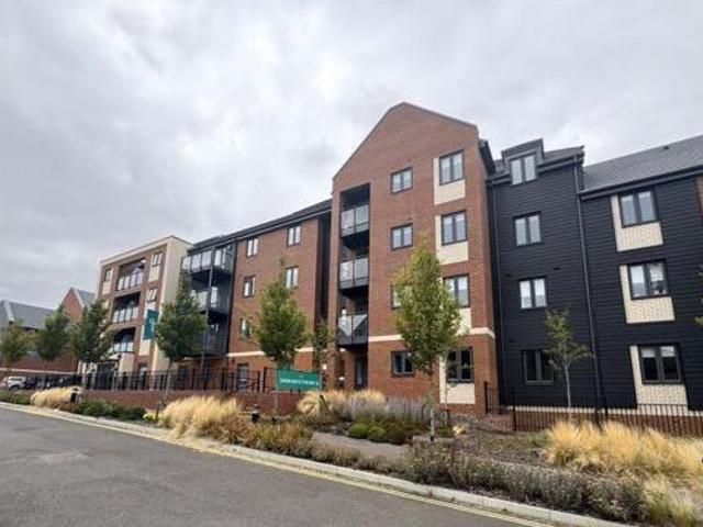 Station Road, Hook, 2 Bedroom Retirement