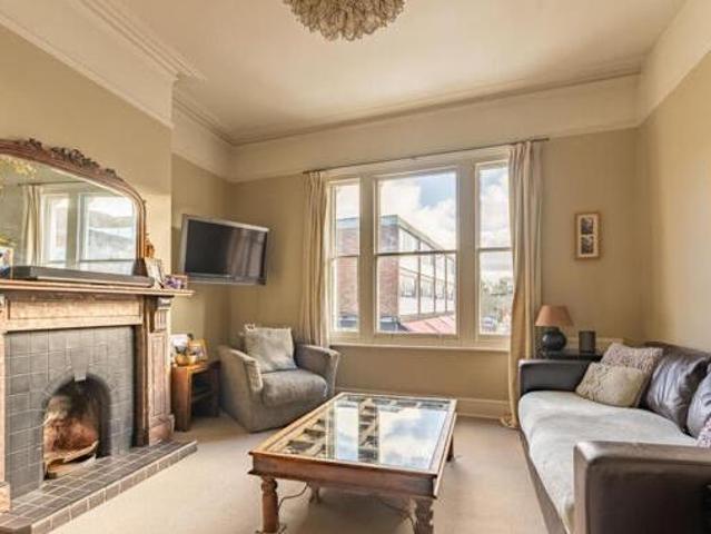 Station Road, Harpenden, 3 Bedroom Duplex