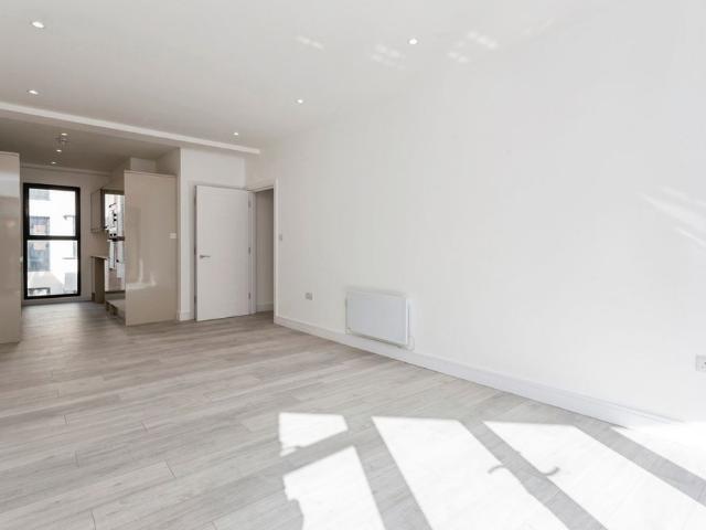 Station Road, Harrow, HA1 2DX