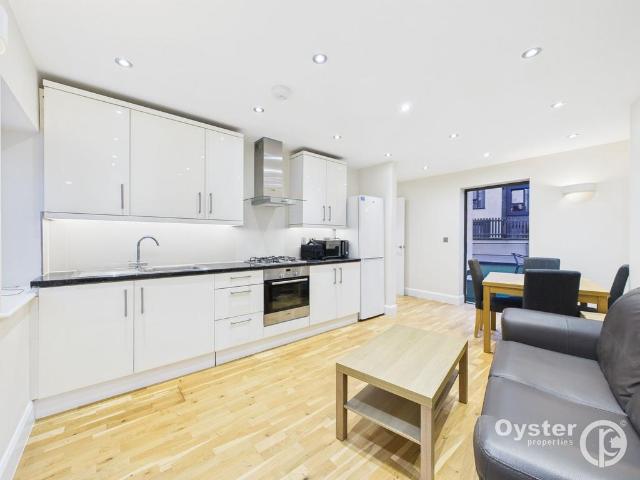 Station Road, Harrow, HA1 3 bed flat to rent £2,300 pcm £531 pw