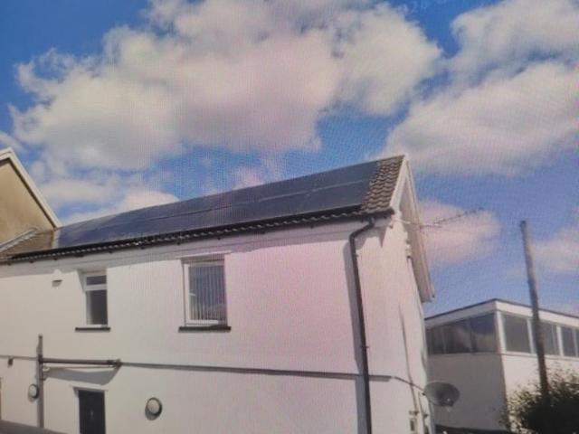 Station Road, Hirwaun CF44 3 bed terraced house to rent £750 pcm £173 pw
