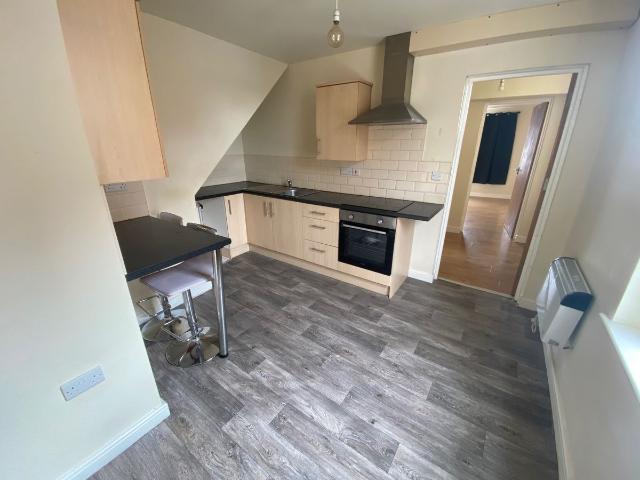 Station Road, Ilkeston DE7, Studio to rent, £585 pcm | PrimeLocation