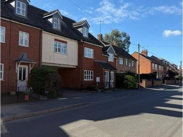 Station Road, Oakham LE15, 4 bed terraced house to rent, £1,400 pcm | PrimeLocation