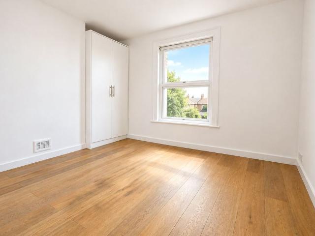 Station Road, London, SE25 5AH