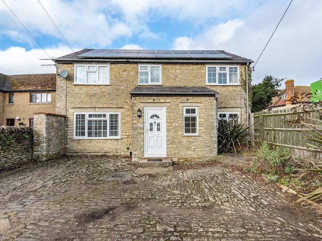 Station Road, Launton OX26, 3 bed detached house to rent, £1,500 pcm | PrimeLocation