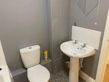 Station Road, Little Sutton, Ellesmere Port CH66, 2 bed flat to rent, £800 pcm | PrimeLocation