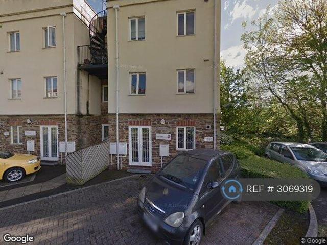 Station Road, Montpelier, Bristol, BS6 2 bed flat to rent £1,499 pcm £346 pw