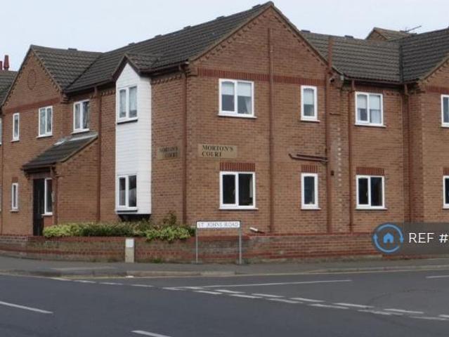 Station Road, March, PE15 2 bed flat to rent £725 pcm £167 pw