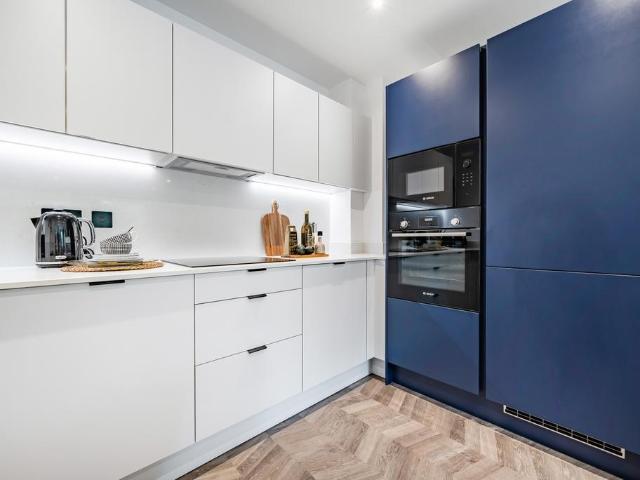 Station Road Sidcup DA15 1 bed flat to rent £1,650 pcm £381 pw