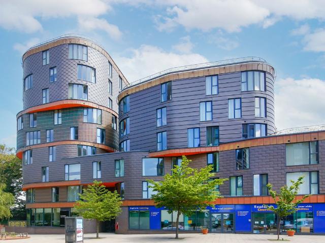 Station Road, Sidcup DA15, 2 bed flat to rent, £1,690 pcm | PrimeLocation