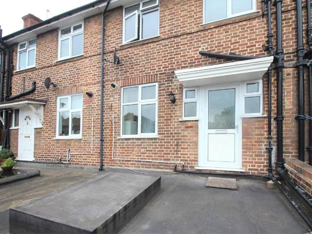 Station Road, Sidcup, Kent DA15, 2 bed maisonette to rent, £1,700 pcm | PrimeLocation