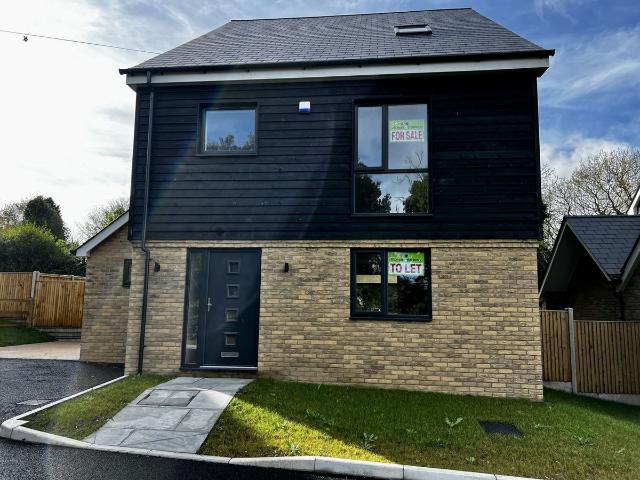 Station Road, St. Margarets At Cliffe CT15, 4 bed detached house to rent, £2,300 pcm | PrimeLocation