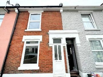 Station Road, Portsmouth PO3, 2 bed property to rent, £1,300 pcm | PrimeLocation