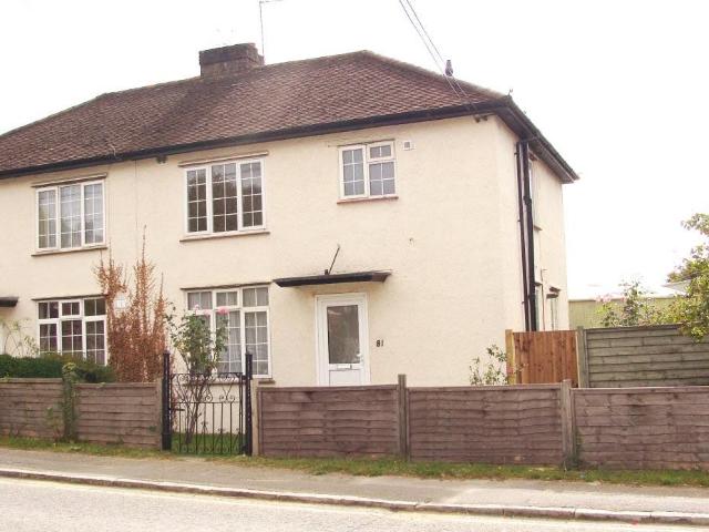Station Road, Princes Risborough HP27, 1 bed flat to rent, £950 pcm | PrimeLocation