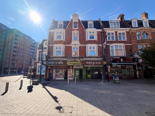Station Road, Redhill 1 bed flat to rent £1,175 pcm £271 pw