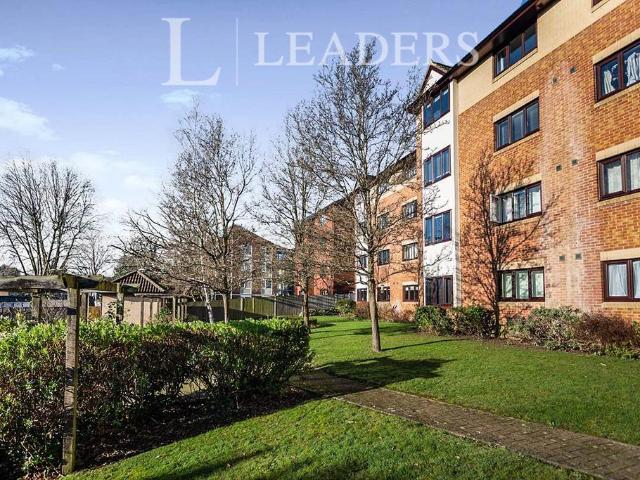Station Road, Redhill, RH1 1 bed flat to rent £1,300 pcm £300 pw