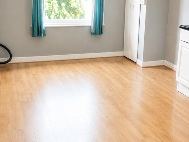Station Road, Wood Green, London N22, 3 bed flat to rent, £2,100 pcm | PrimeLocation