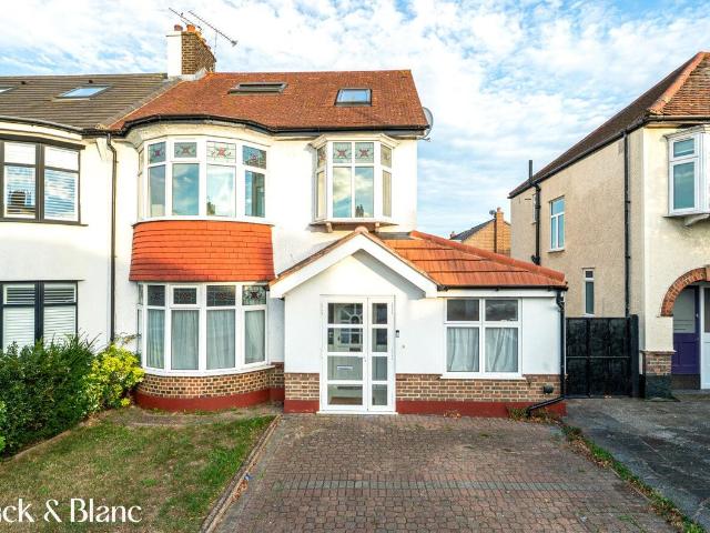 Station Road, West Wickham BR4, 4 bed semi detached house to rent, £3,500 pcm | PrimeLocation