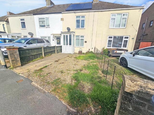 Station Road, Whittlesey. 2 bed terraced house to rent £825 pcm £190 pw