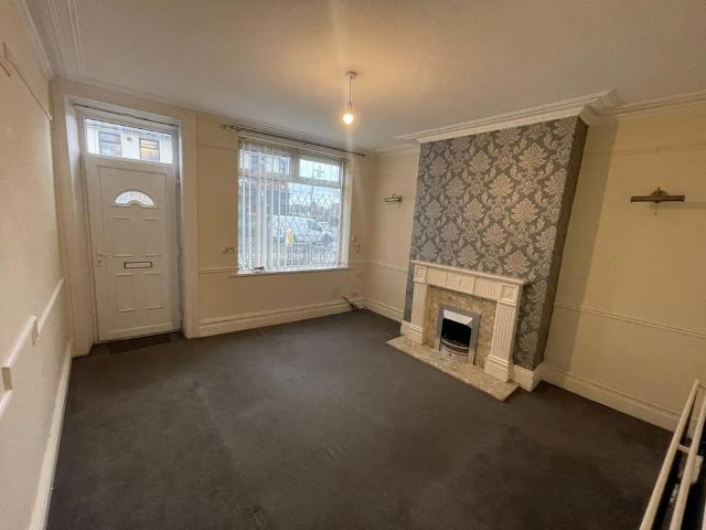 Station Road, Thurnscoe 2 bed terraced house to rent £625 pcm £144 pw