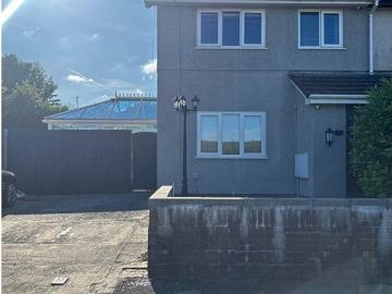Station Road, Tredegar NP22, 3 bed semi detached house to rent, £1,000 pcm | PrimeLocation