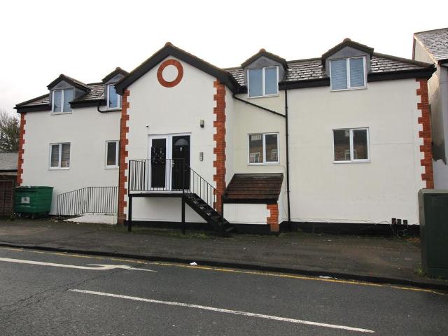 Station Road, Uxbridge UB8, 3 bed flat to rent, £1,700 pcm | PrimeLocation