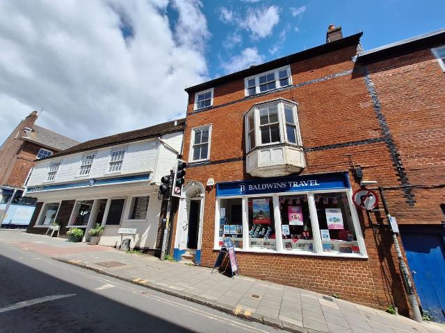Station Street, Lewes BN7, 3 bed maisonette to rent, £1,600 pcm | PrimeLocation