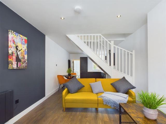 Station Street, Loughborough Inc Bills Option LE11, 2 bed shared accommodation to rent, £767 pcm | PrimeLocation