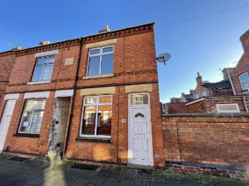 Station Street, Loughborough LE11, 2 bed terraced house to rent, £975 pcm | PrimeLocation