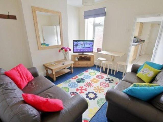 Station Street, Loughborough, Leicestershire LE11, 5 bed shared accommodation to rent, £542 pppm | PrimeLocation