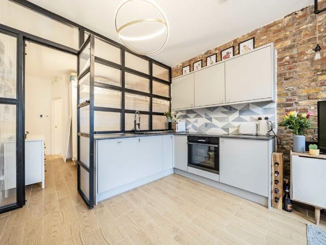 Station Terrace, Kensal Rise NW10, 1 bed flat to rent, £1,750 pcm | PrimeLocation