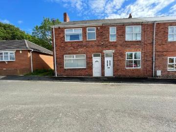 Station View, Houghton Le Spring DH5, 2 bed terraced house to rent, £575 pcm | PrimeLocation