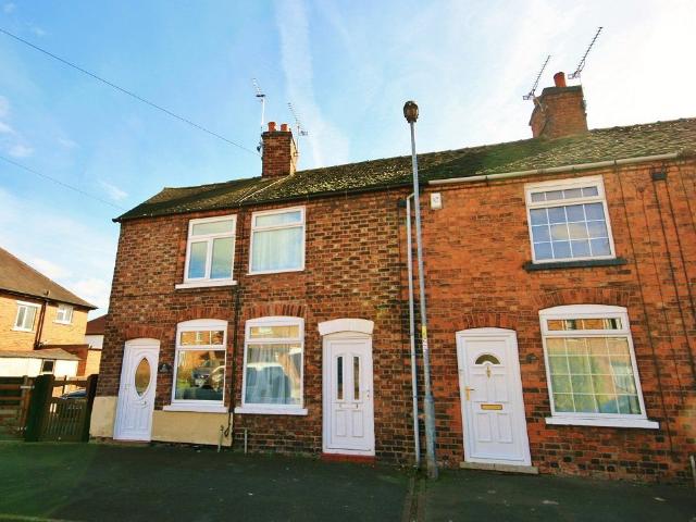 Station View, Nantwich CW5, 2 bed terraced house to rent, £900 pcm | PrimeLocation