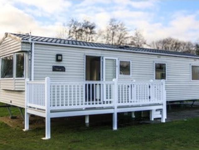 Static Caravan 3 Bed Sun/Mon Fri Only