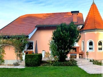 Stattliches Einfamilienhaus mit Garten Traum