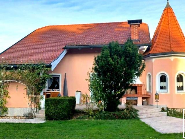 Stattliches Einfamilienhaus mit Garten Traum