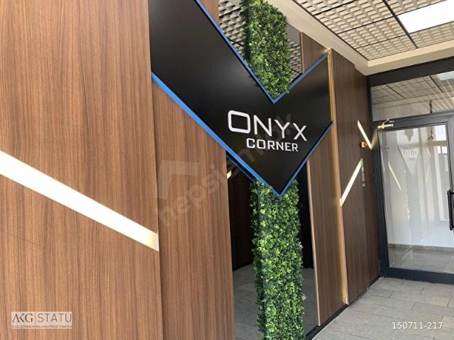STATÜ ONYX CORNER'DA TERASLI AVM CEPHE SATILIK 2+1 DAİRE!