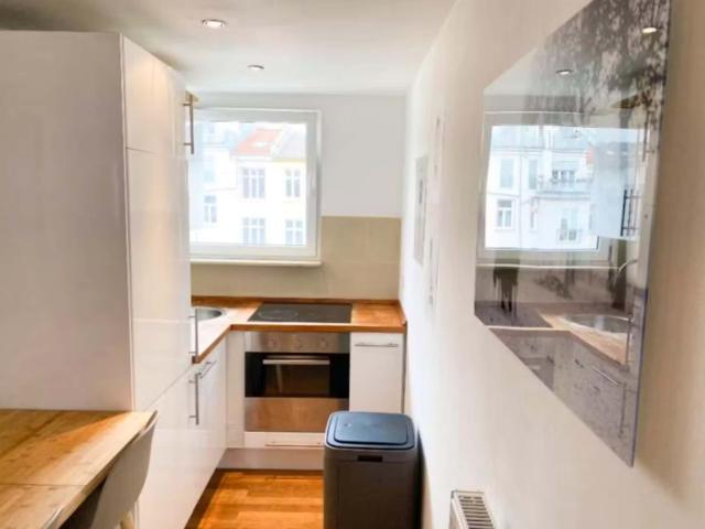 Staufenstraße 34 DG Links Apartment