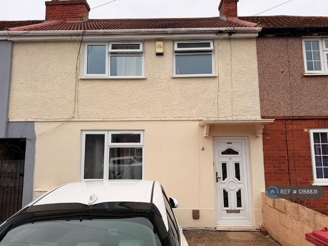 Staunton Road, Slough, SL2 3 bed terraced house to rent £1,950 pcm £450 pw