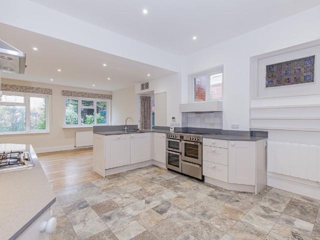 Staverton Road, Oxford OX2, 2 bed flat to rent, £3,500 pcm | PrimeLocation