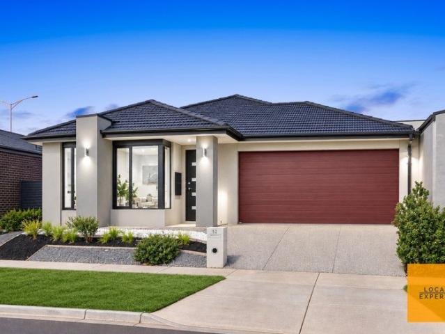 Stay Close to Your Loved Ones Right Next to Caroline Springs!