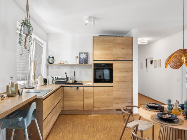 Stay COZY: The Studio Kingsize Best Spot 4P