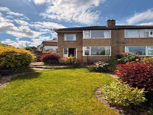 Staybrite Avenue, Bingley, West. 3 bed house to rent £1,050 pcm £242 pw