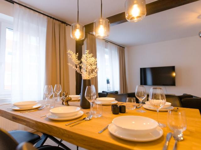 Staylight City Suite | Winter Garden | City Center, Hildesheim Amsterdam Apartments for Rent