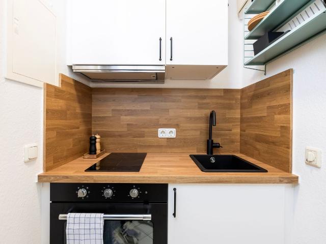 Staytime NOVA Flat I TOP Lage I TOP Anbindung, Dresden Amsterdam Apartments for Rent