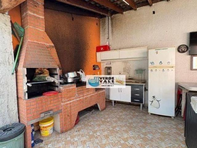 Sta Inês I casa com piscina aceita apartamento até R$225 mil como parte de pagamento